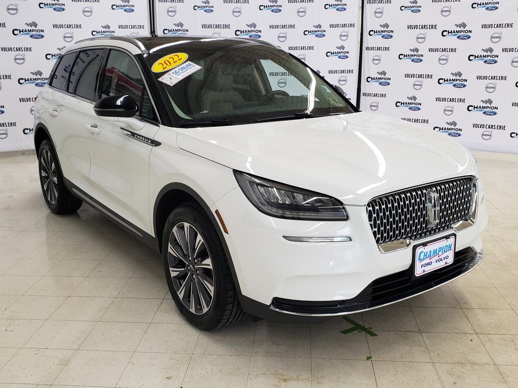 2022 Lincoln Corsair Reserve's photo