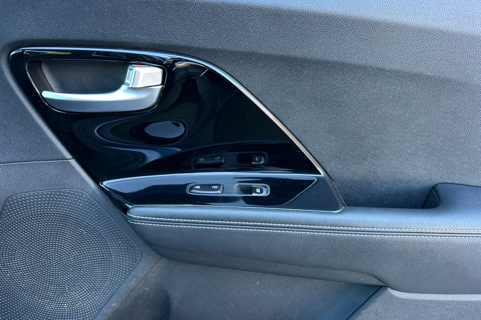 2022 Kia Niro EX Premium photo 19