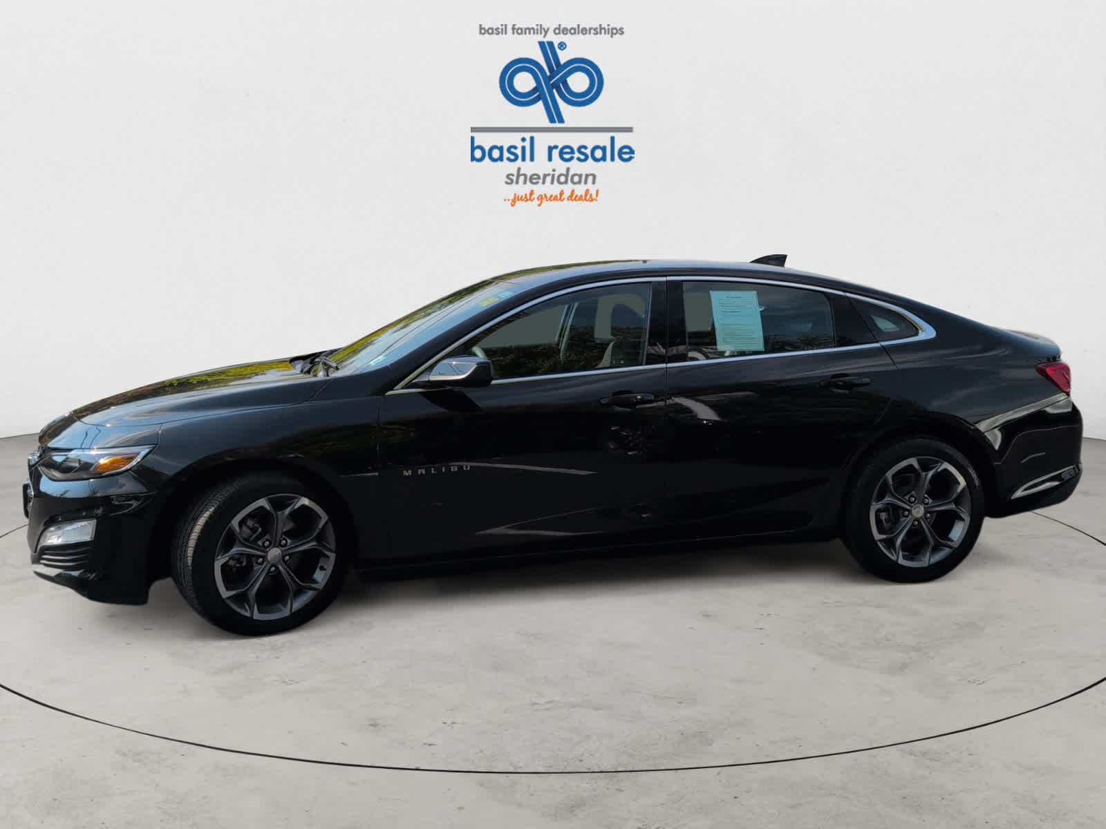 2023 Chevrolet Malibu 1LT photo 3