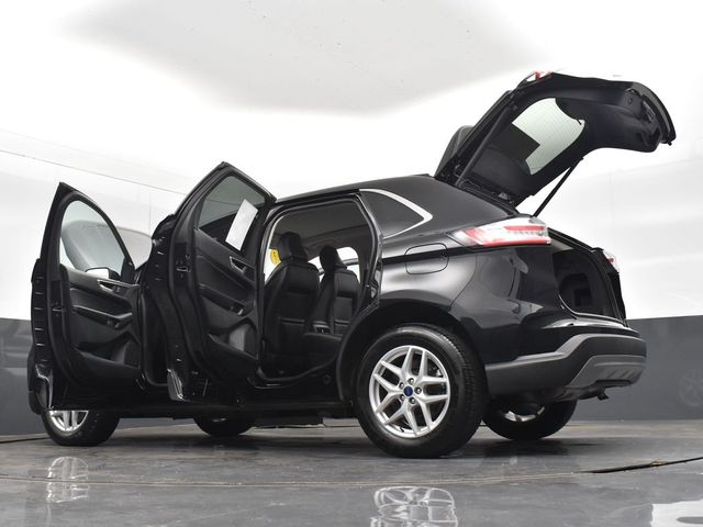 2022 Ford Edge SEL photo 26