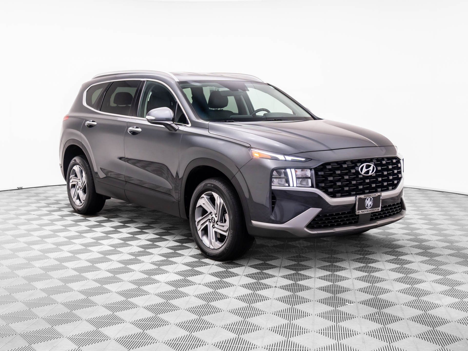 2023 Hyundai Santa Fe SEL photo 4