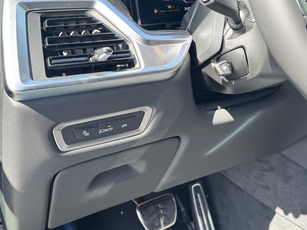 2026 Bmw X7 M60i photo 12