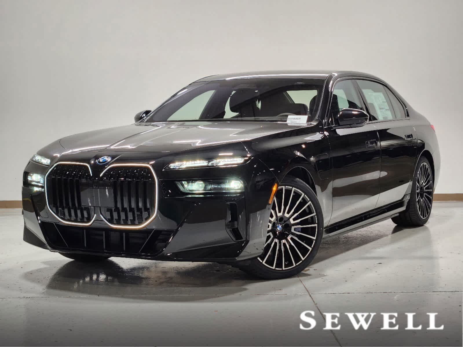 2025 BMW 7 Series 750e xDrive