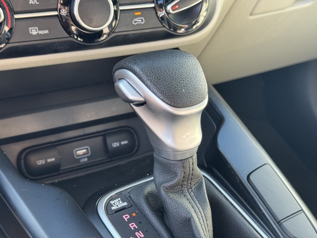 2022 Kia Soul LX S X-Line photo 17