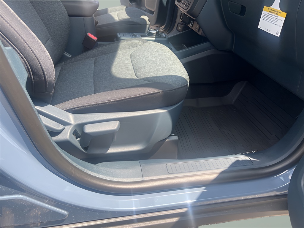 2025 Ford Maverick XLT photo 32