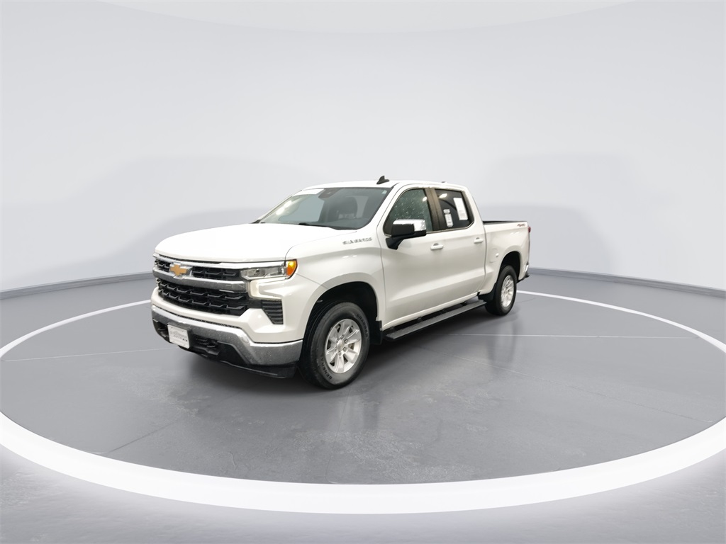 2022 Chevrolet Silverado 1500 LT photo 4