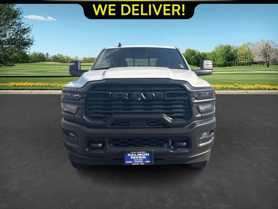2025 Ram 3500 Tradesman photo 2