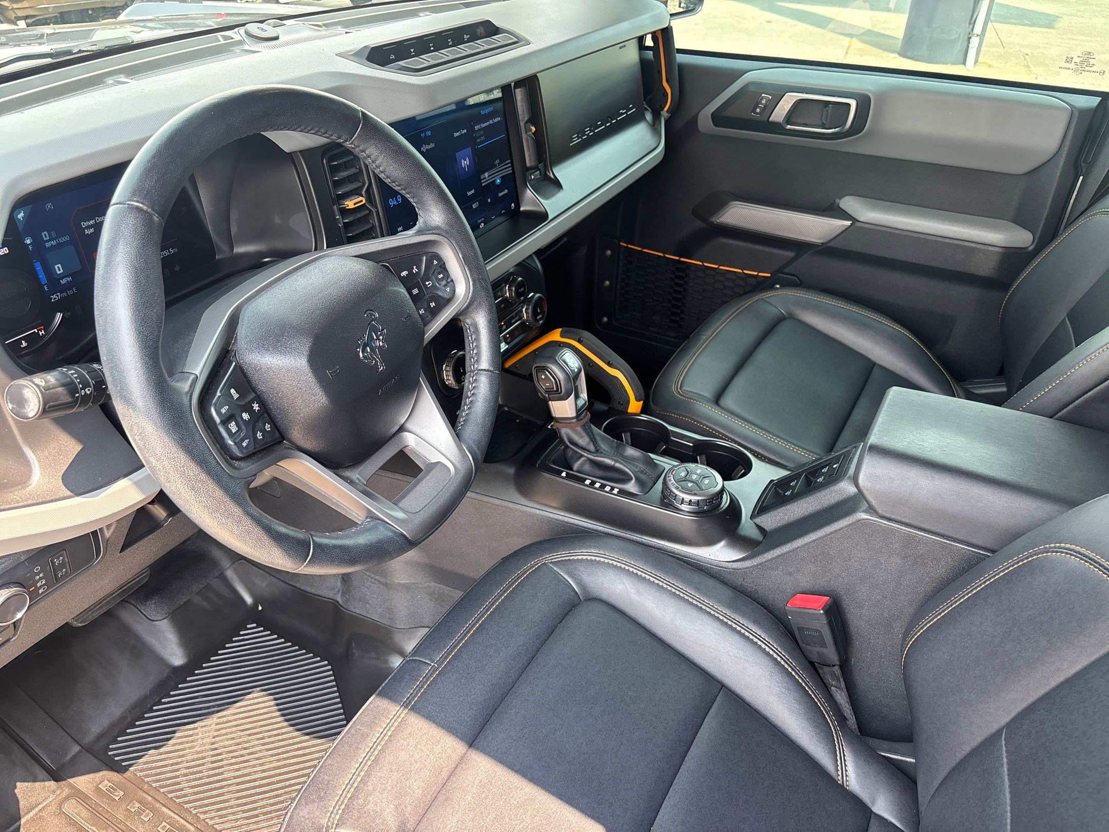 2022 Ford Bronco Badlands photo 4