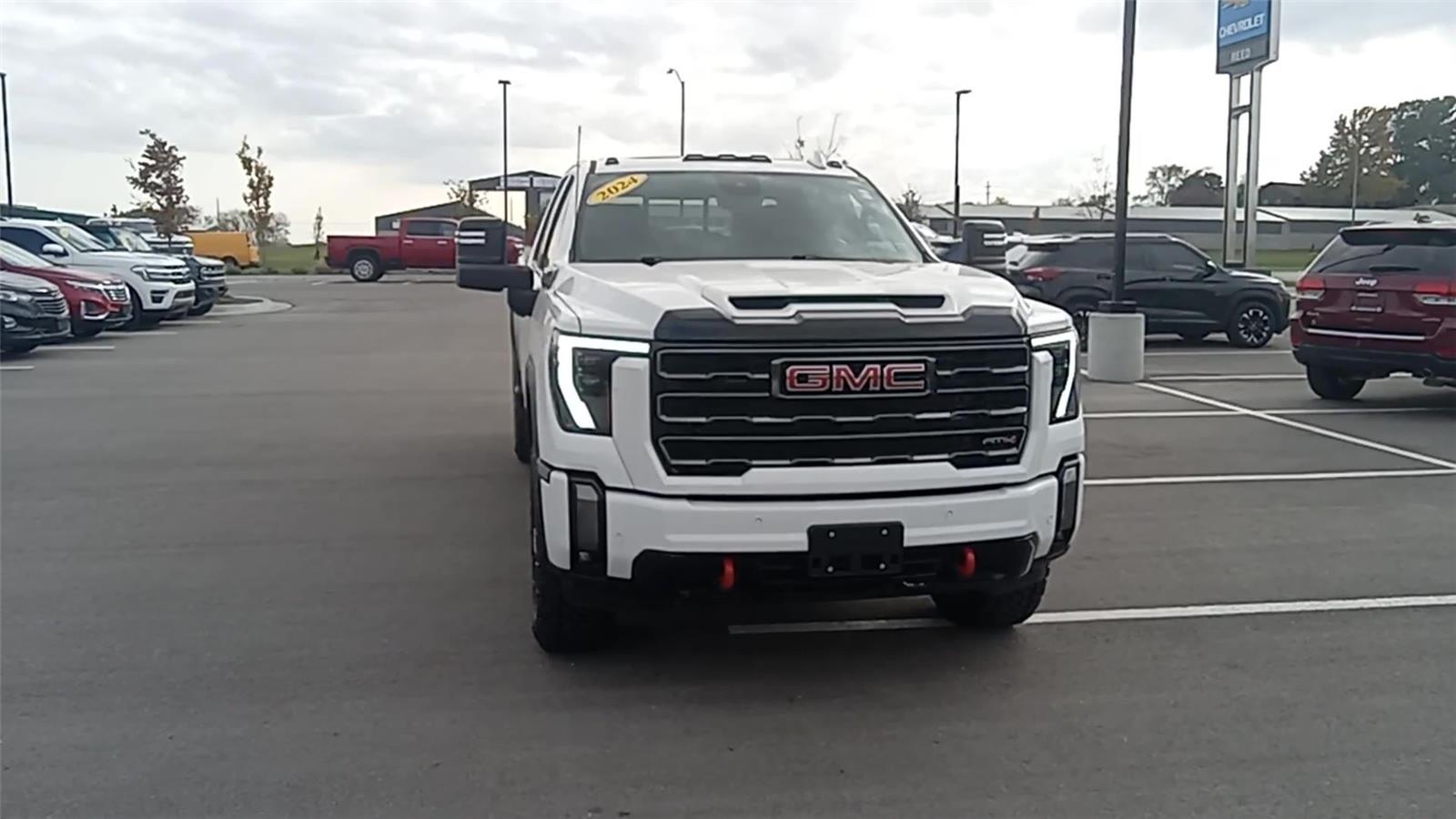 2024 Gmc Sierra 3500 HD AT4 photo 2