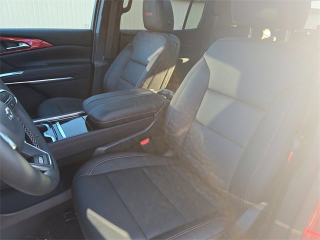 2026 Chevrolet Traverse Z71 photo 16