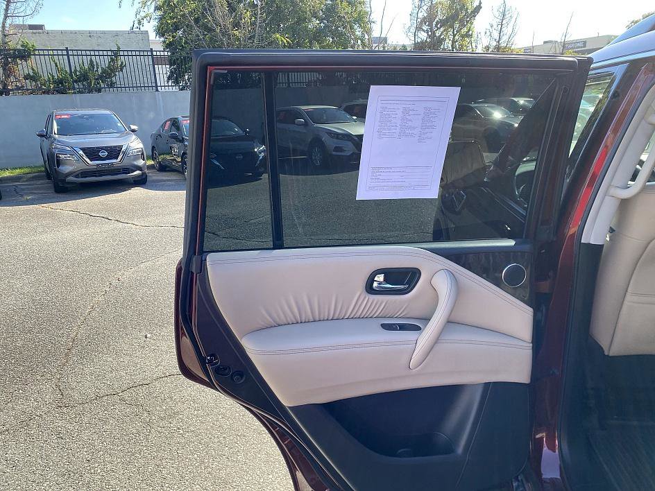 2021 Nissan Armada Platinum photo 17