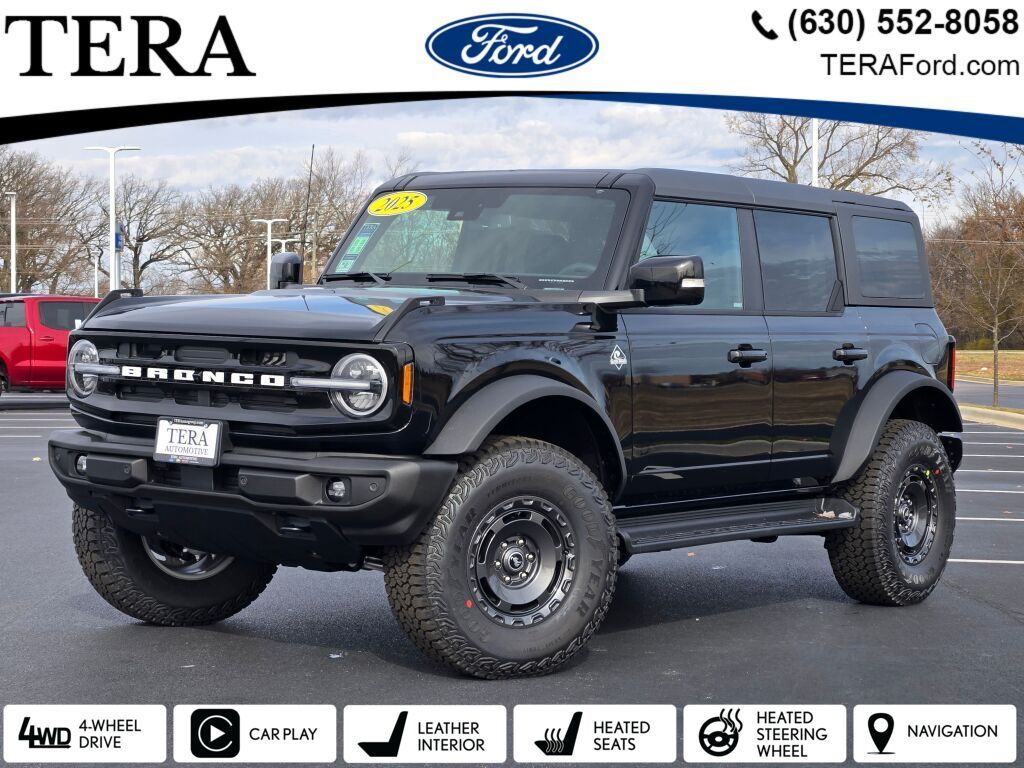 2025 Ford Bronco 4-Door Outer Banks's photo