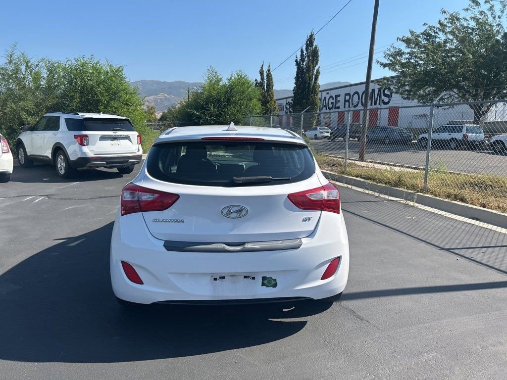 2013 Hyundai Elantra GT Base photo 3