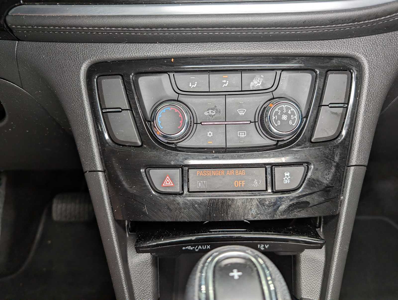 2021 Buick Encore Preferred photo 27