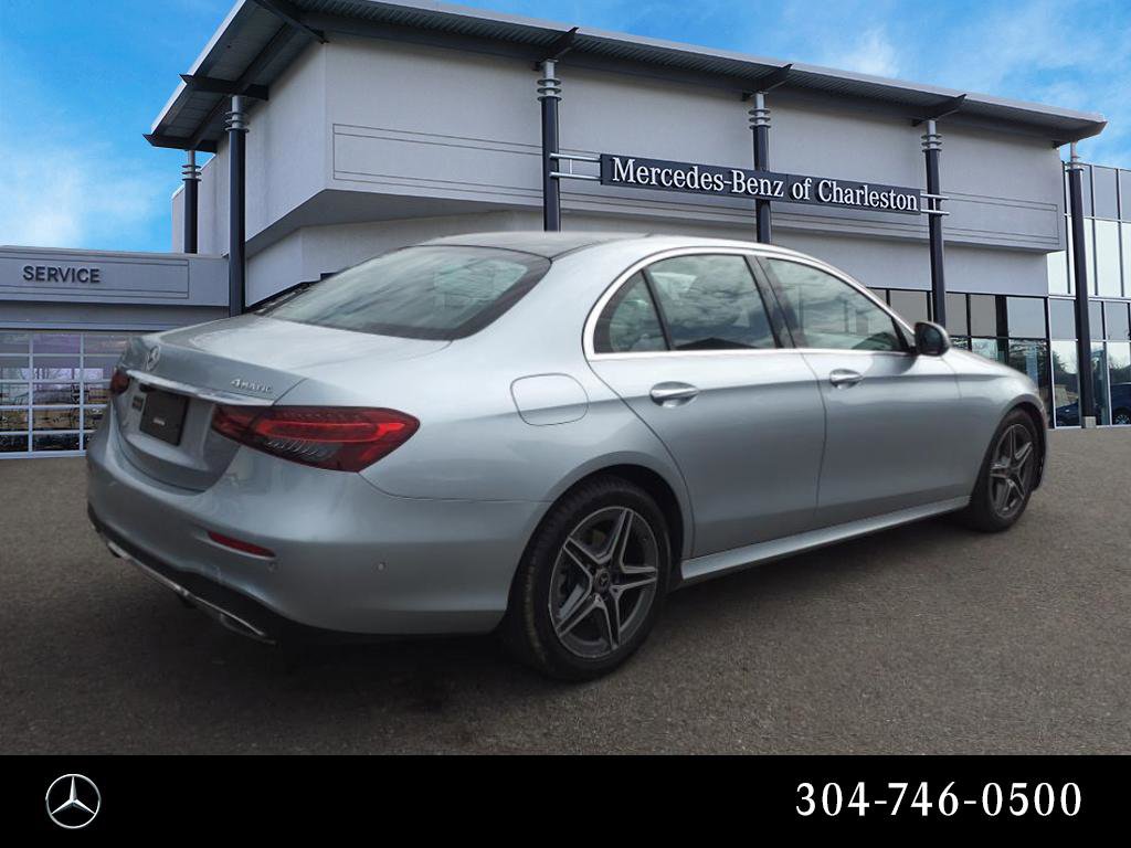 2021 Mercedes Benz E 4MATIC photo 3