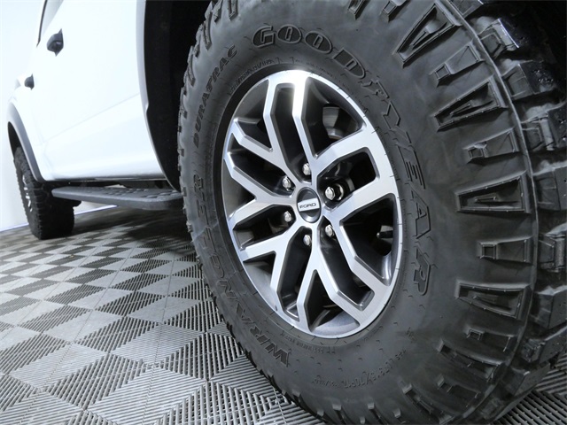 Certified 2018 Ford F-150 Raptor with VIN 1FTFW1RG7JFA03653 for sale in Apple Valley, Minnesota