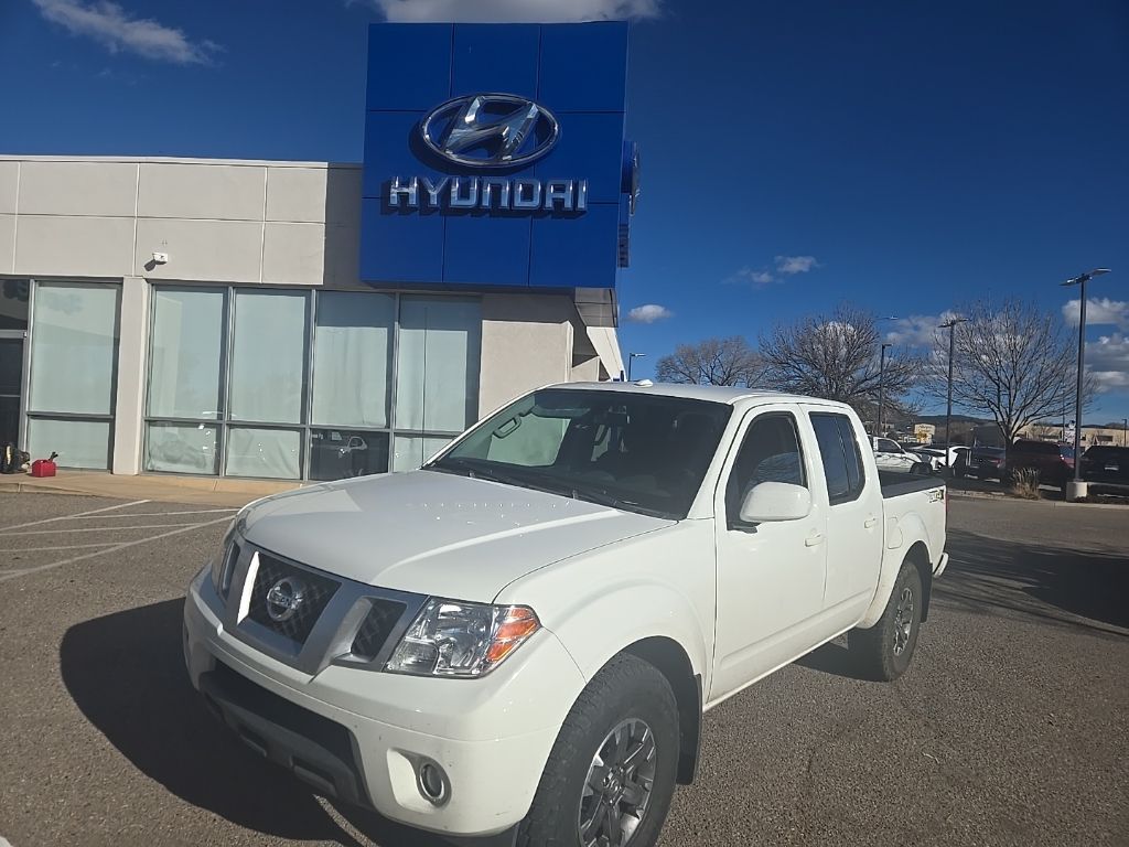 2016 Nissan Frontier PRO-4X's photo