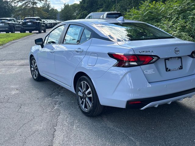 2025 Nissan Versa SV photo 3
