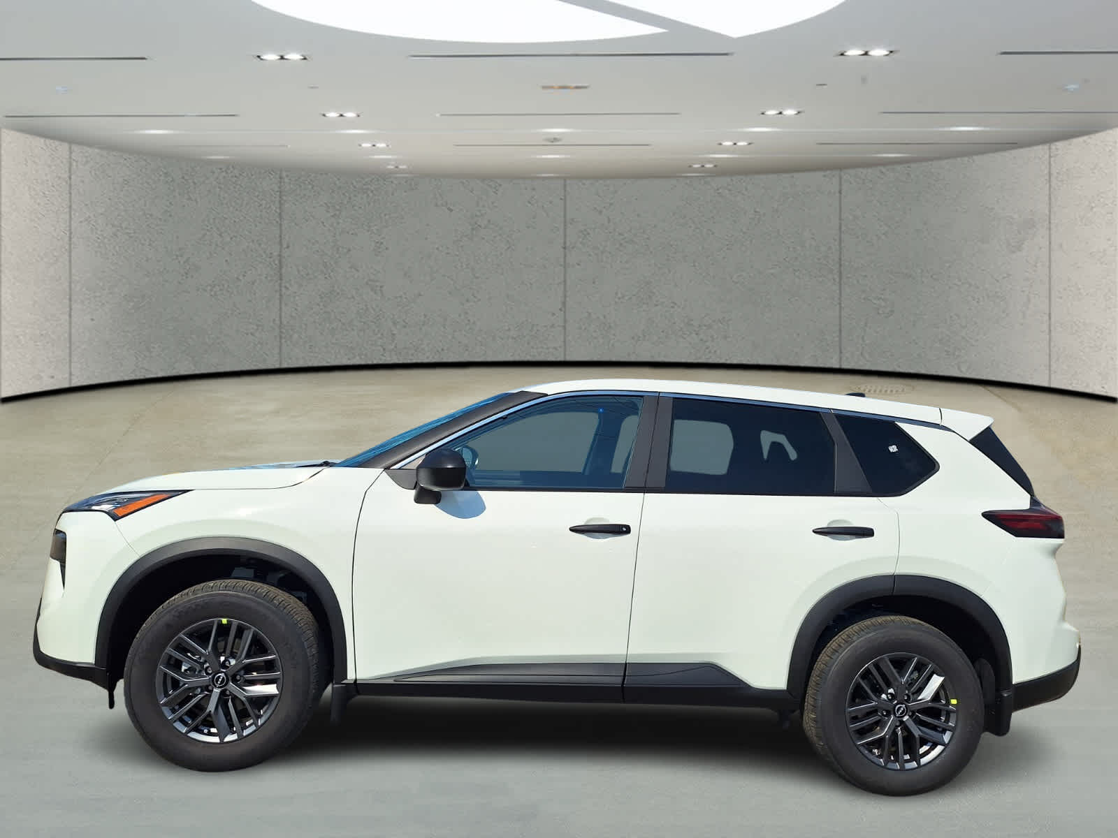 2026 Nissan Rogue S photo 2
