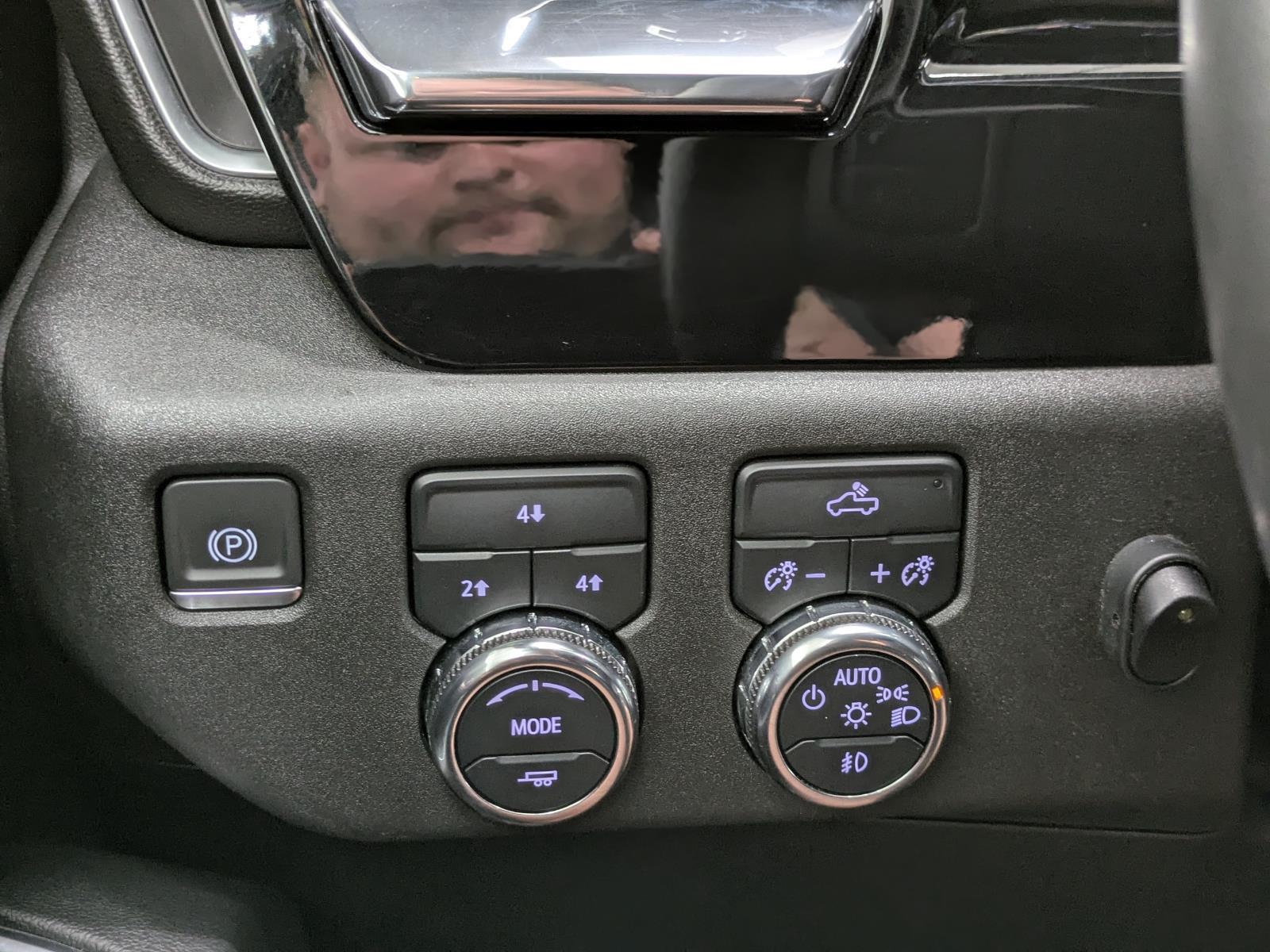 2024 Gmc Sierra HD SLE photo 10