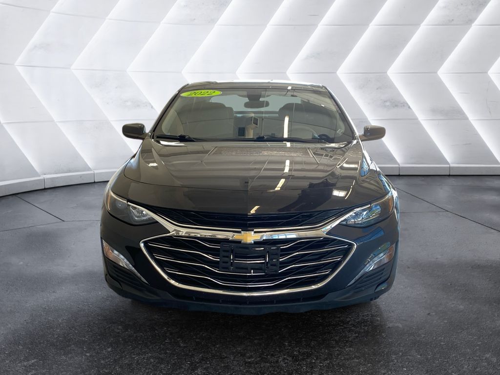 2022 Chevrolet Malibu 1LT photo 2