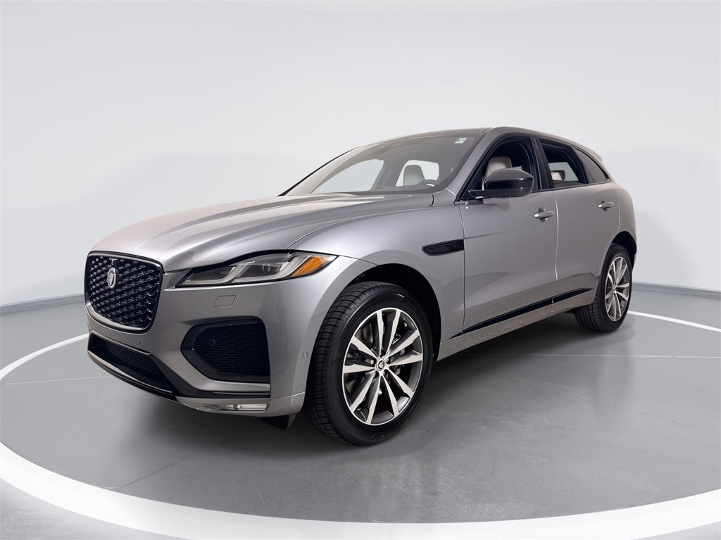 2026 Jaguar F-Pace R-Dynamic S's photo