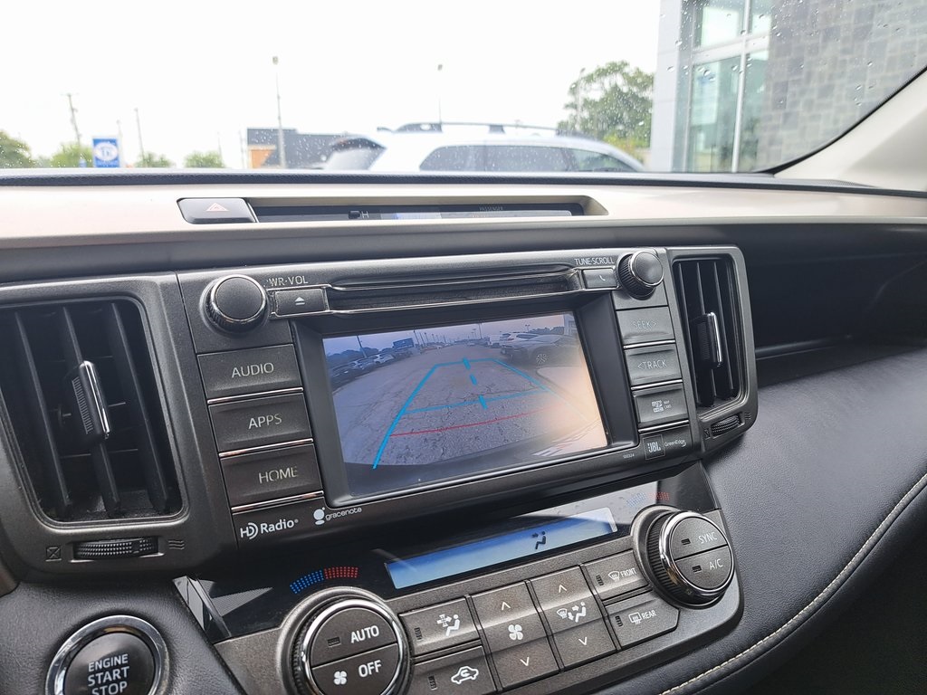 2014 Toyota RAV4 Limited photo 14