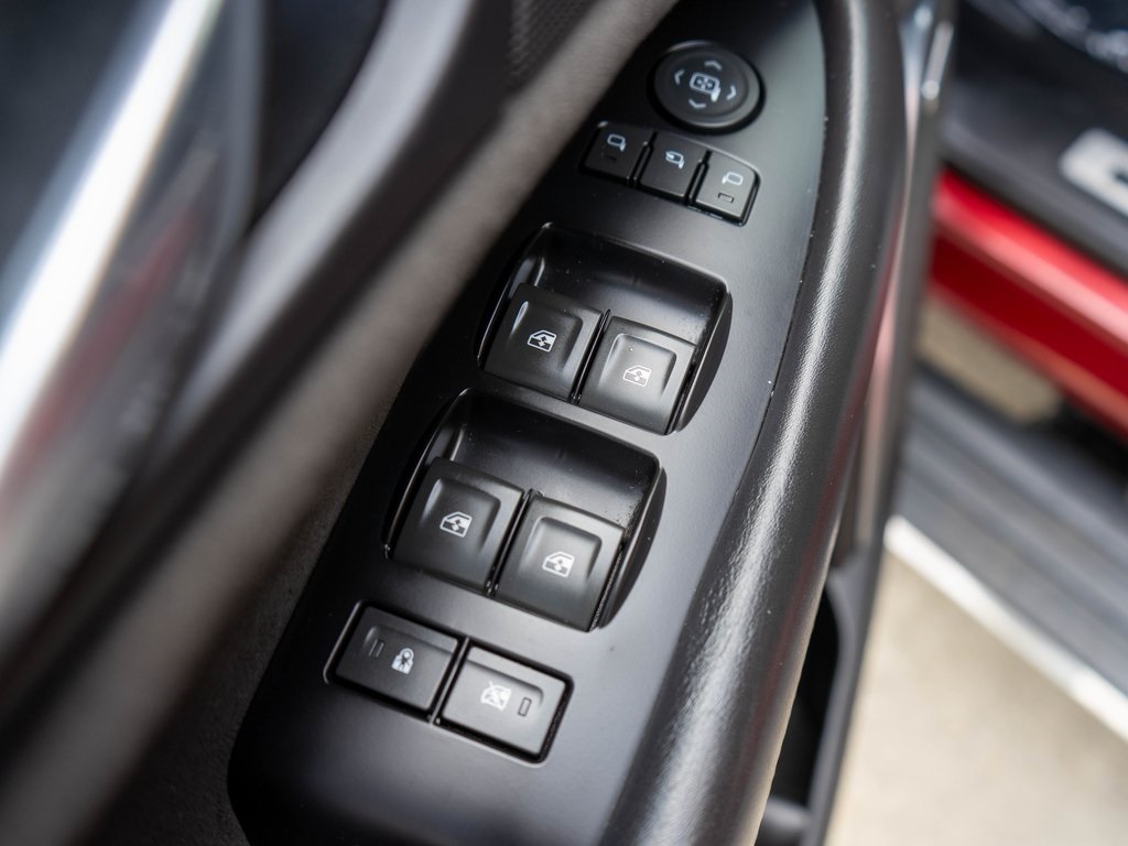 2018 Cadillac Escalade ESV Platinum photo 18