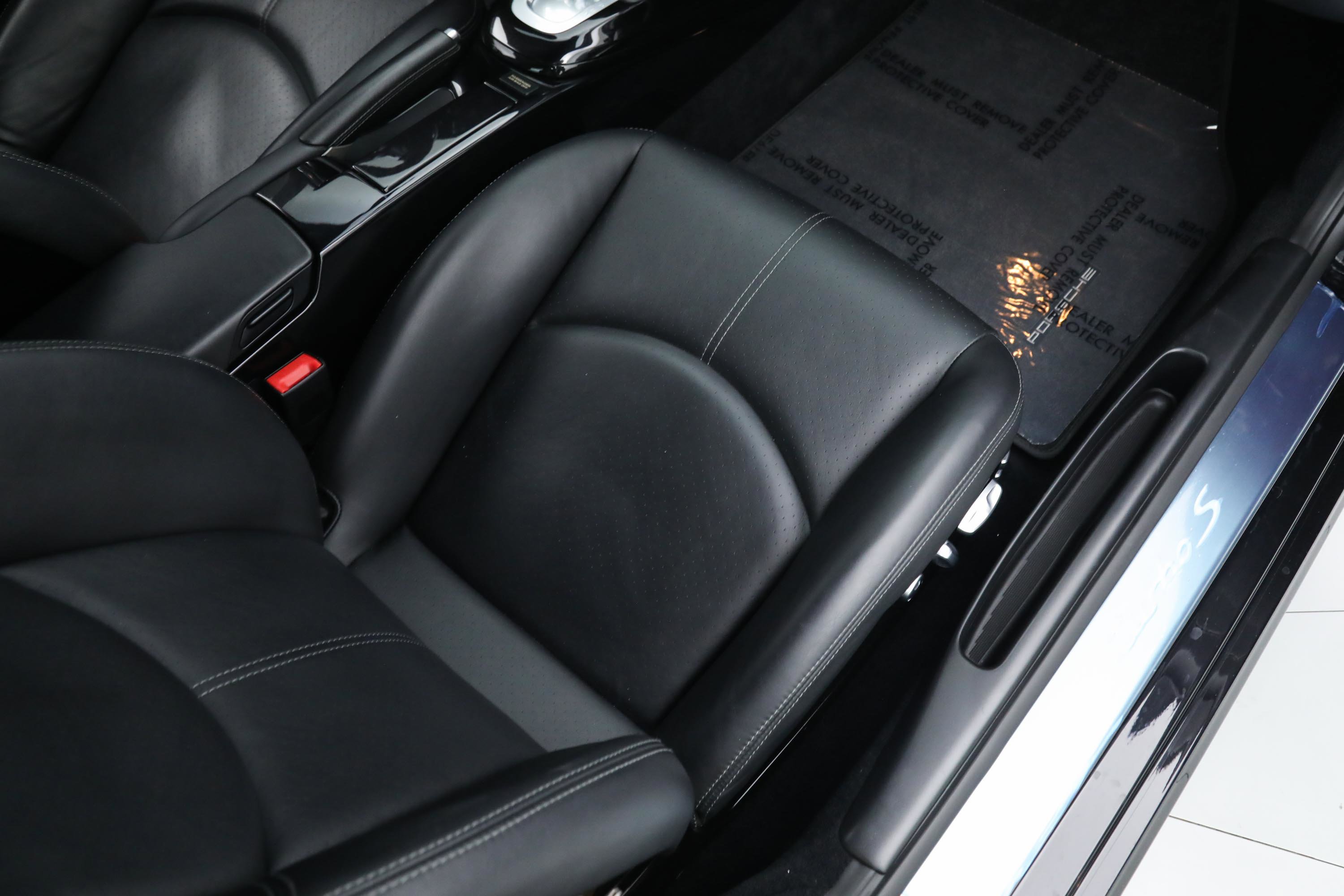 2012 Porsche 911 Turbo S photo 18