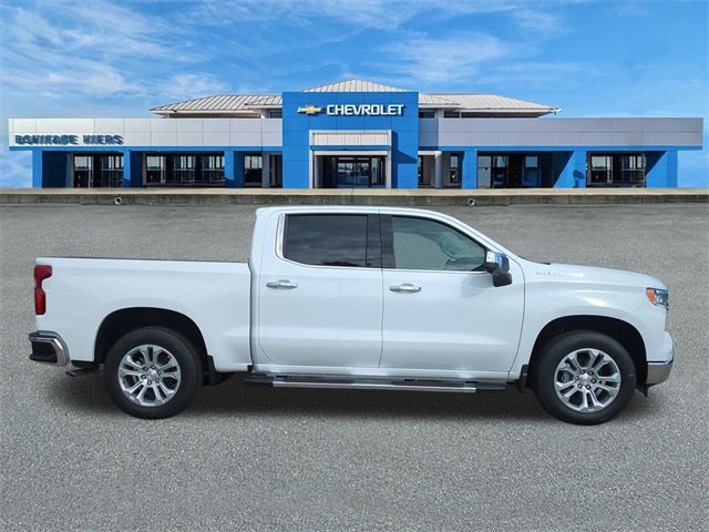 2025 Chevrolet Silverado 1500 LTZ photo 2