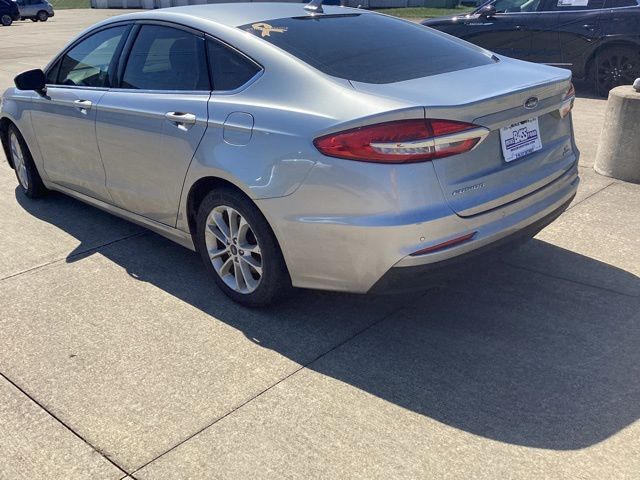 2020 Ford Fusion Hybrid SE photo 13