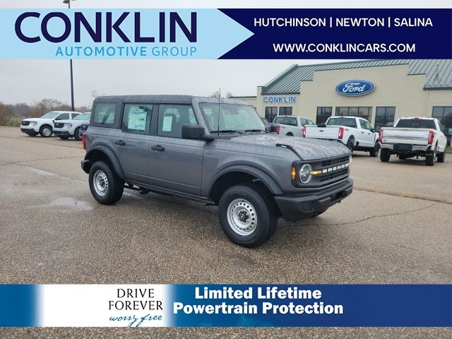 2025 Ford Bronco 4-Door Base's photo