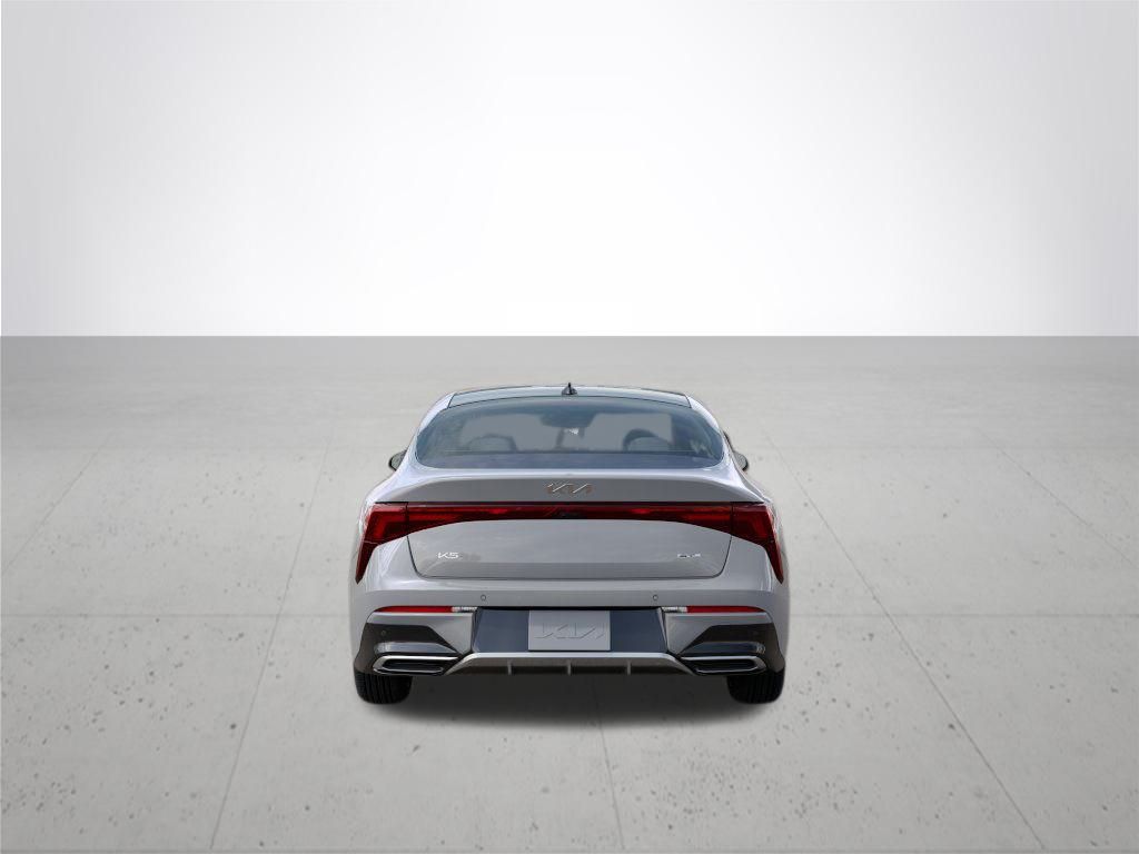 2026 Kia K5 GT-Line photo 5