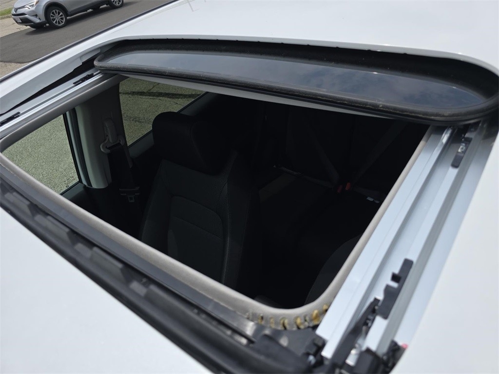 2026 Honda CR-V EX photo 3