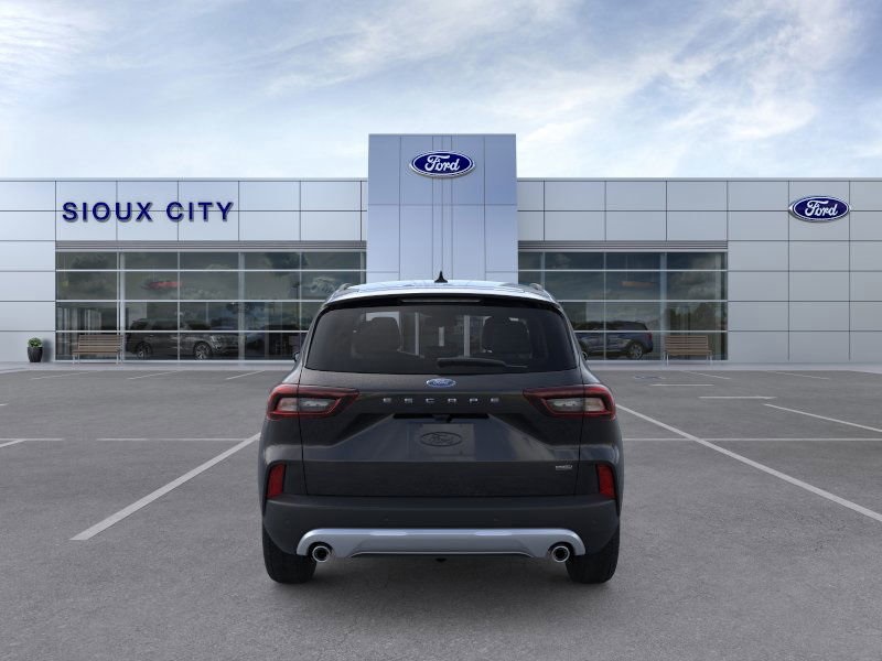 2025 Ford Escape Plug-In Hybrid photo 5