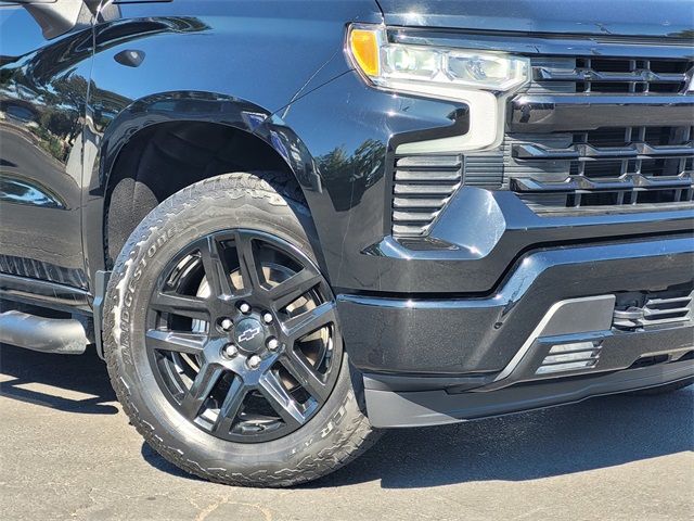 2023 Chevrolet Silverado 1500 RST photo 4