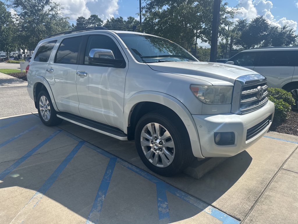 2011 Toyota Sequoia Platinum photo 2