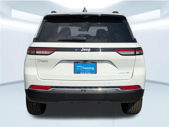 2025 Jeep Grand Cherokee Limited photo 4