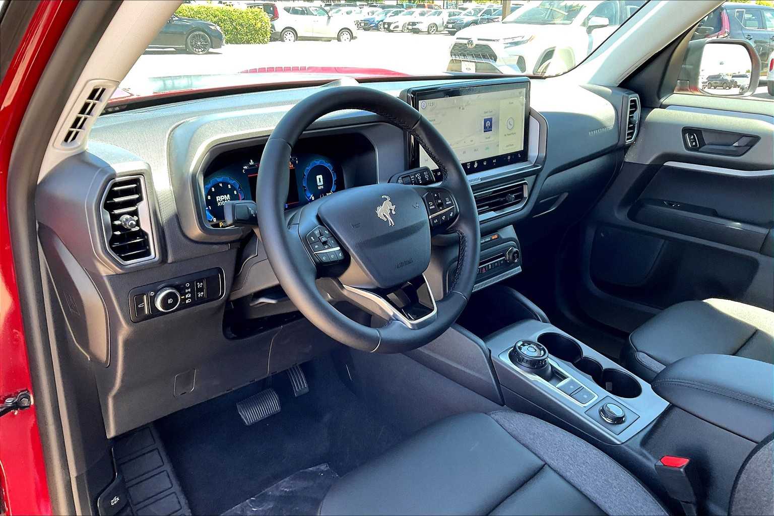 2025 Ford Bronco Sport Big Bend photo 8