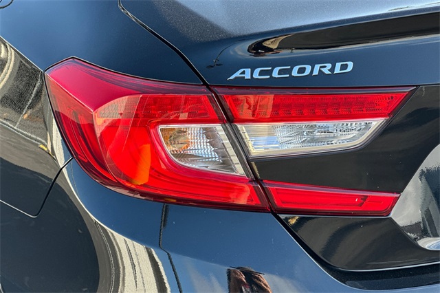 2022 Honda Accord LX photo 31