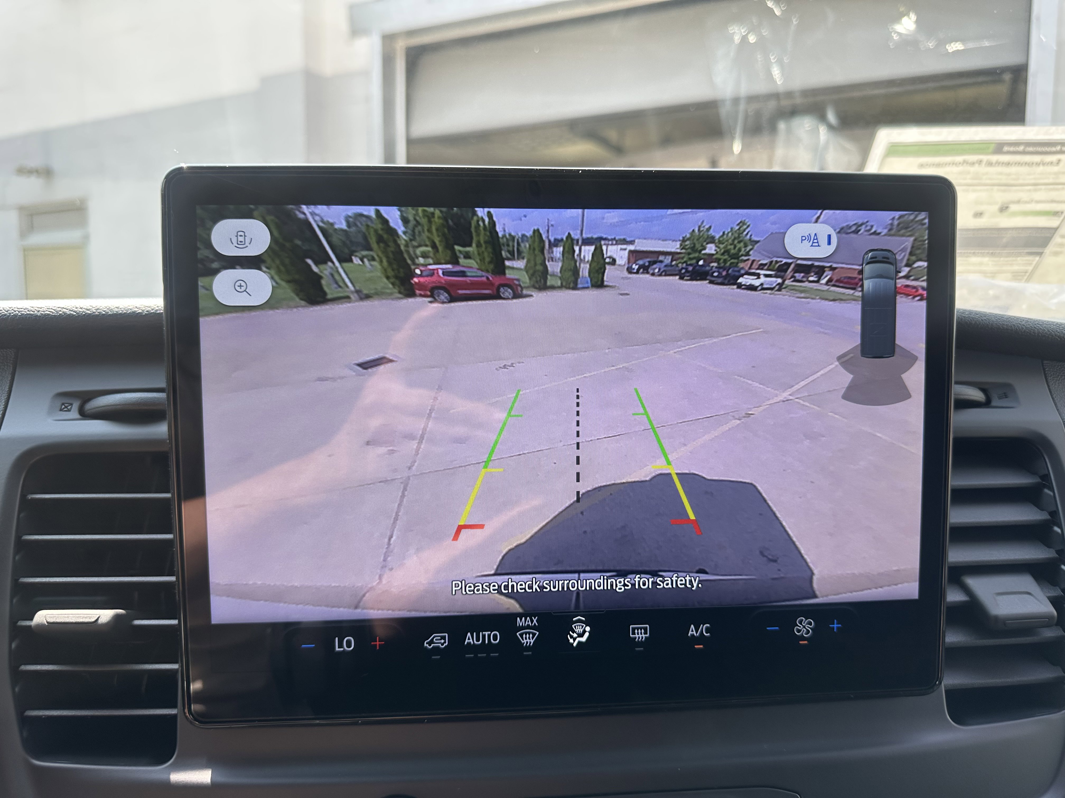 2025 Ford Transit Cargo Van photo 4