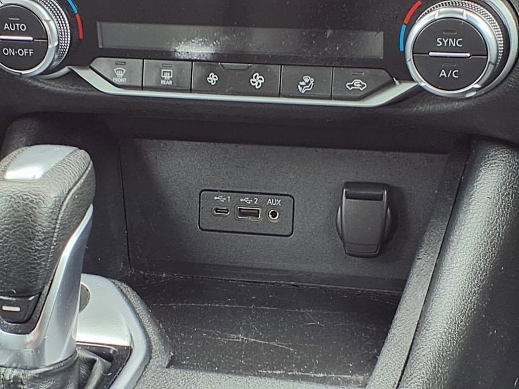 2021 Nissan Sentra SV photo 16