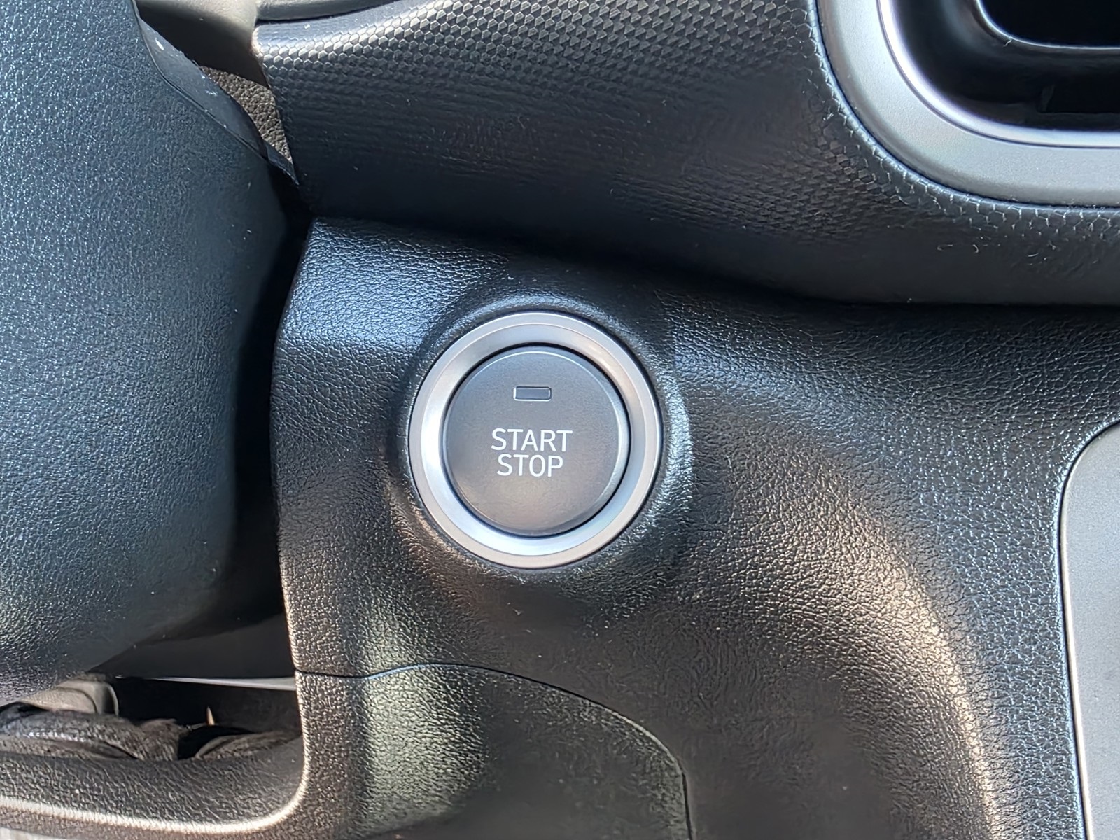 2022 Hyundai Kona Electric SEL photo 26