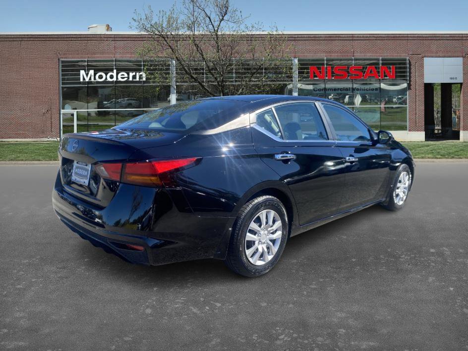 2023 Nissan Altima 2.5 S photo 4