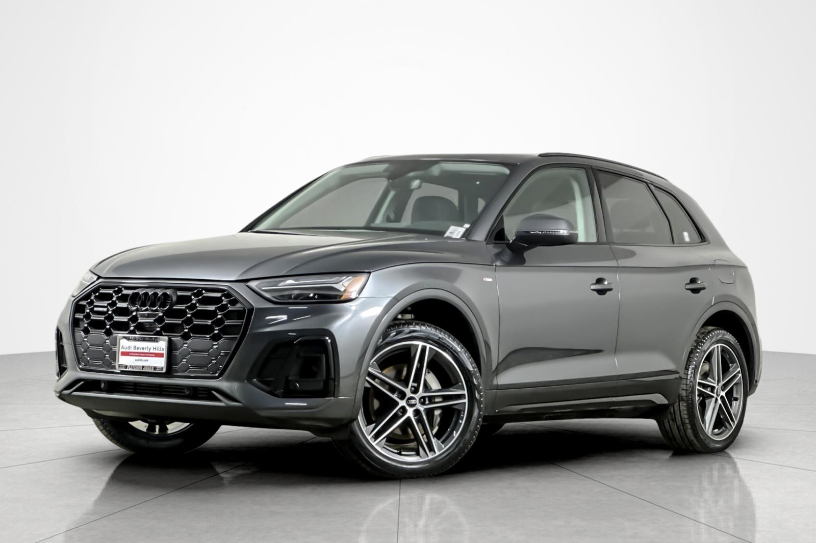 2023 Audi Q5 Premium Plus's photo