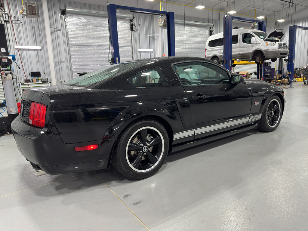 2007 Ford Mustang GT photo 8