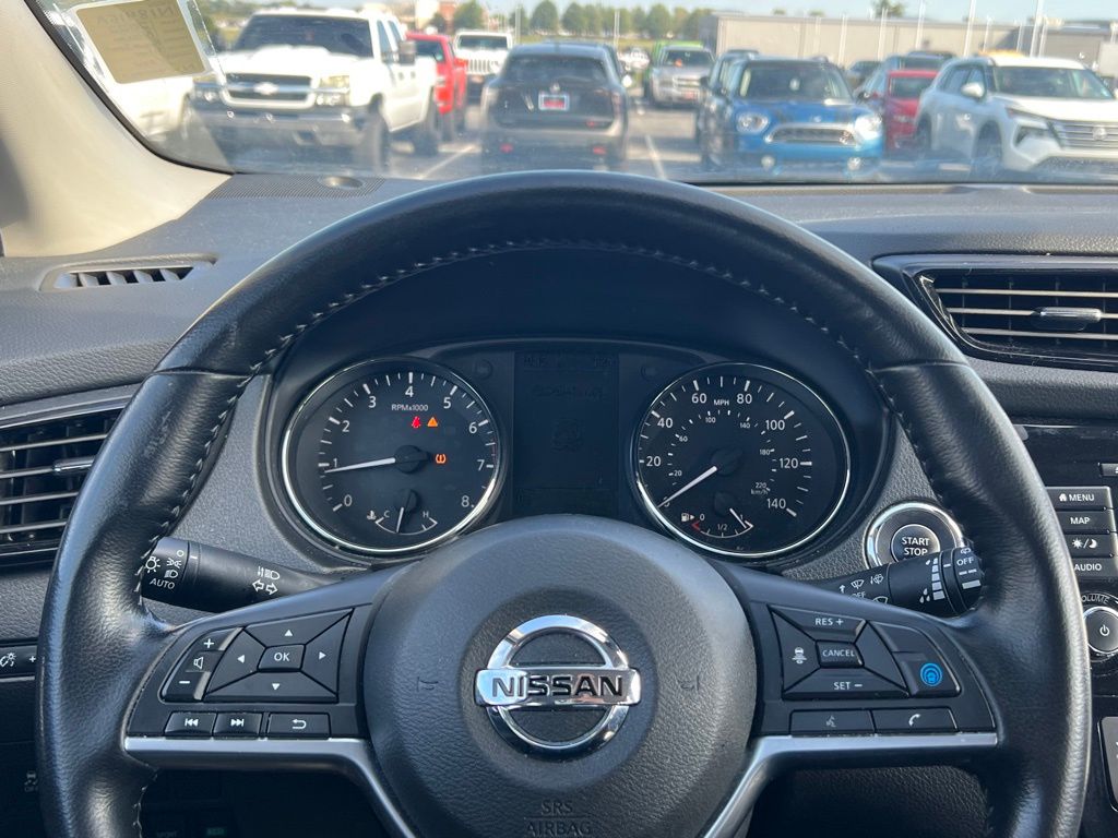 2022 Nissan Rogue Sport SL photo 18