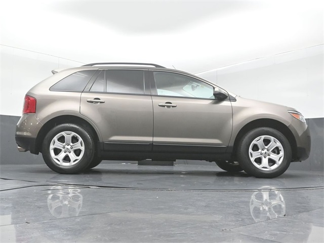 2014 Ford Edge SEL photo 37