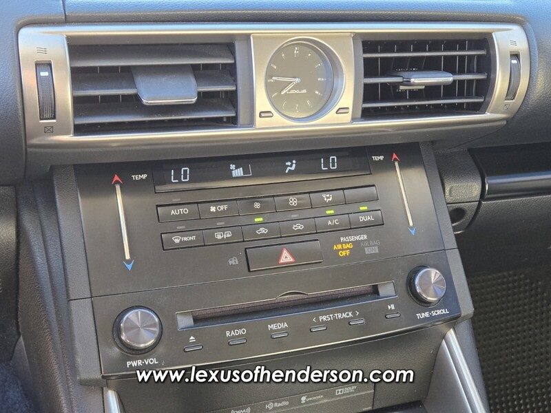 2014 Lexus IS 250 photo 22
