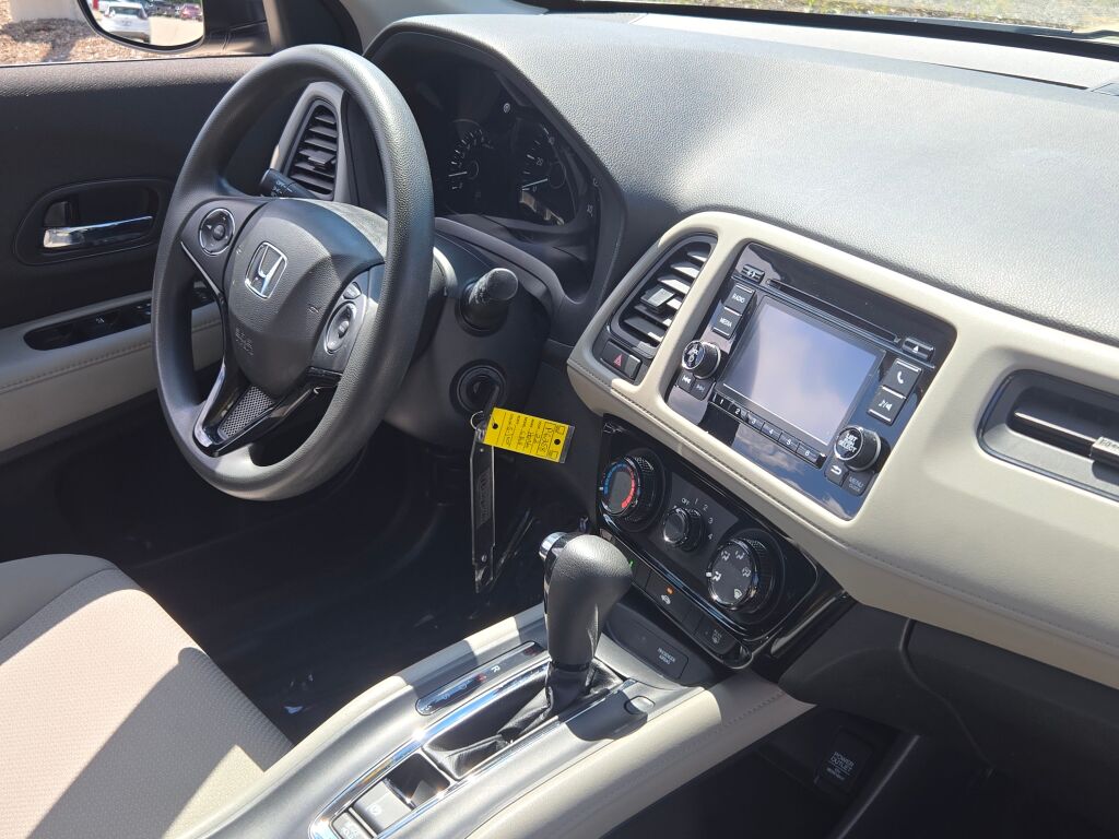 2022 Honda HR-V LX photo 5
